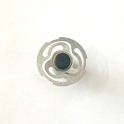 Katup Komposit Karet-Metal Bagian Logam Mesin Komponen Kontrol Otomotif